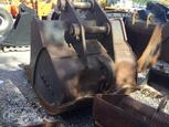 Used Bucket,Front of used Bucket,Side of used Esco Bucket